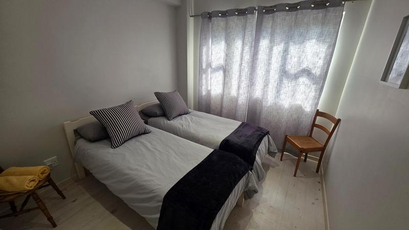 5 Bedroom Property for Sale in Glentana Western Cape